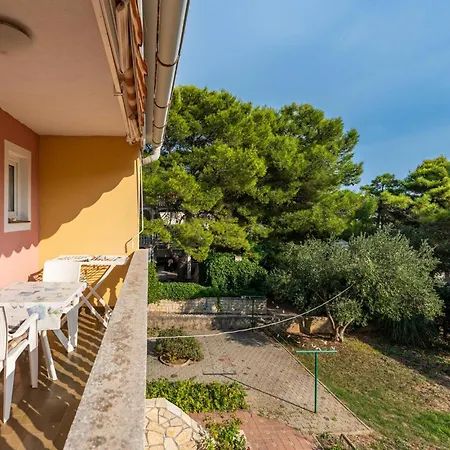 Apartment Awesome In With House Sea View